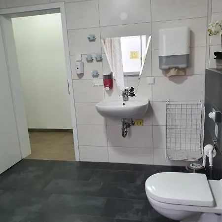 Penzion Seelze-letter Monteurzimmer / / Messezimmer