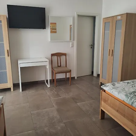 Seelze-letter Monteurzimmer / / Messezimmer