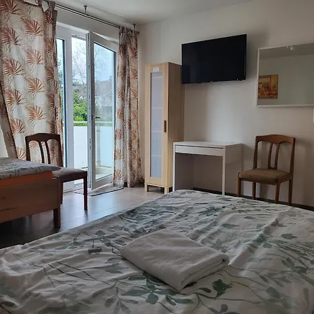 Guest house Seelze-letter Monteurzimmer / / Messezimmer Seelze
